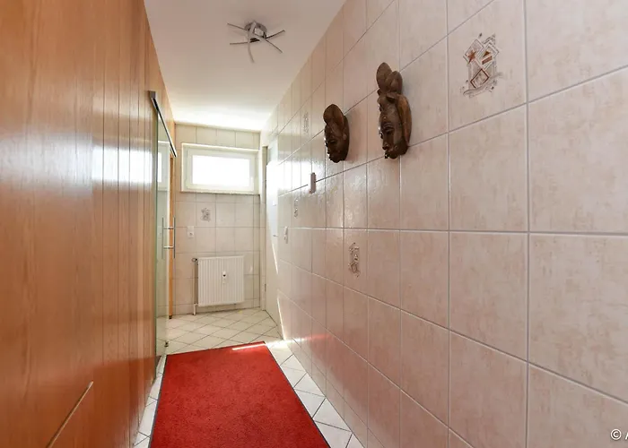 Haus Pacific Pacific 81 *